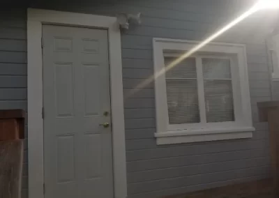 Efficient house painter